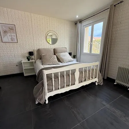 Apartment Joli Au Rez De Chaussee